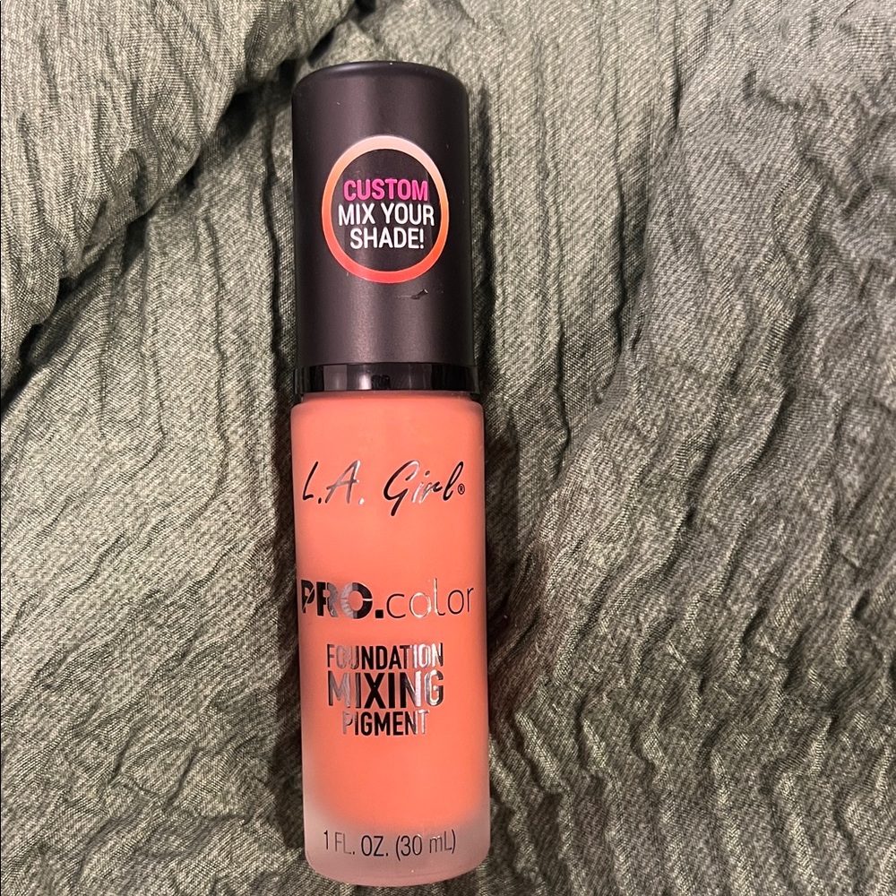 LA Girl Foundation Mixing Pigment - Orange